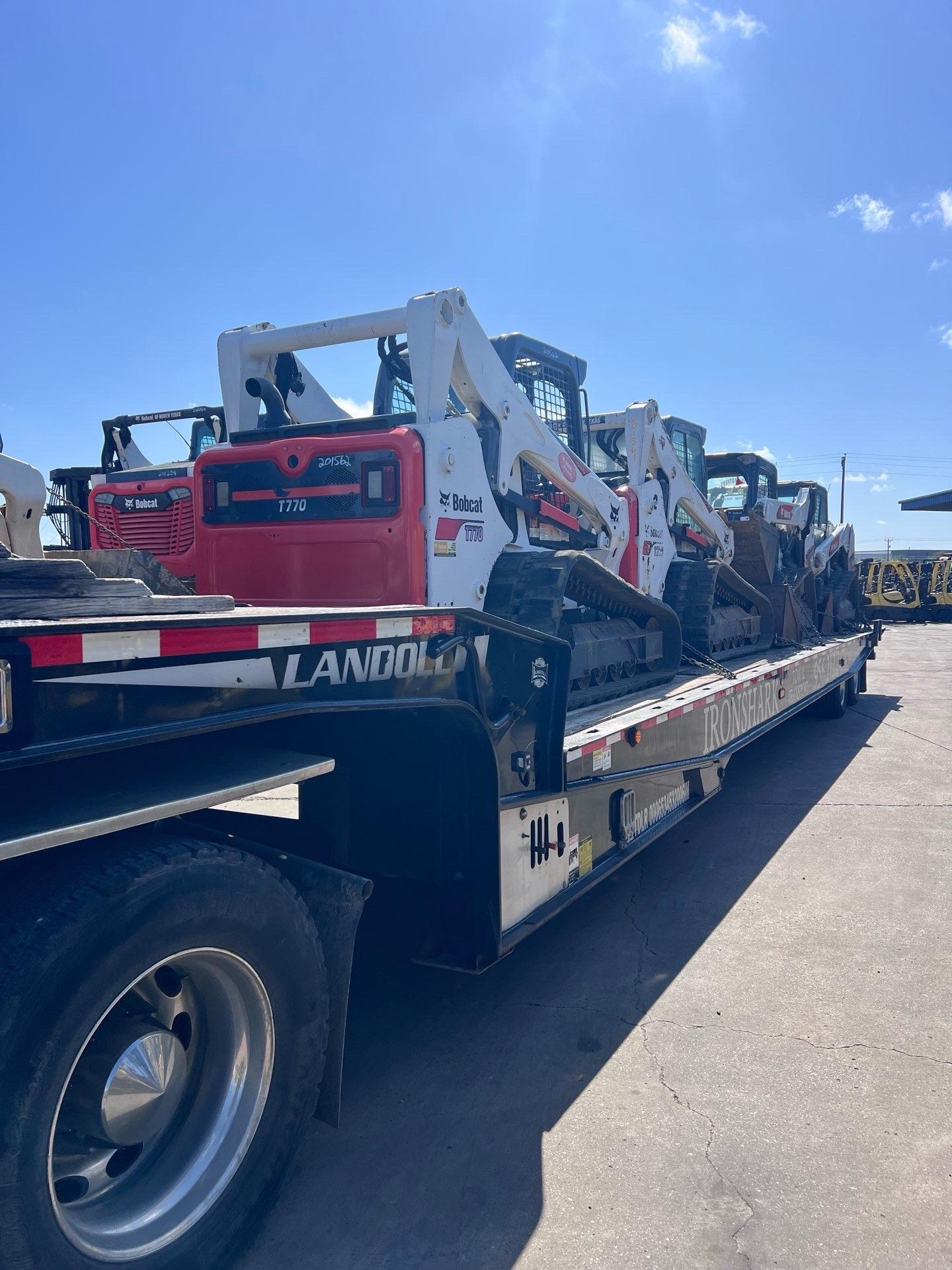 Lowboy Landoll Transport (2)